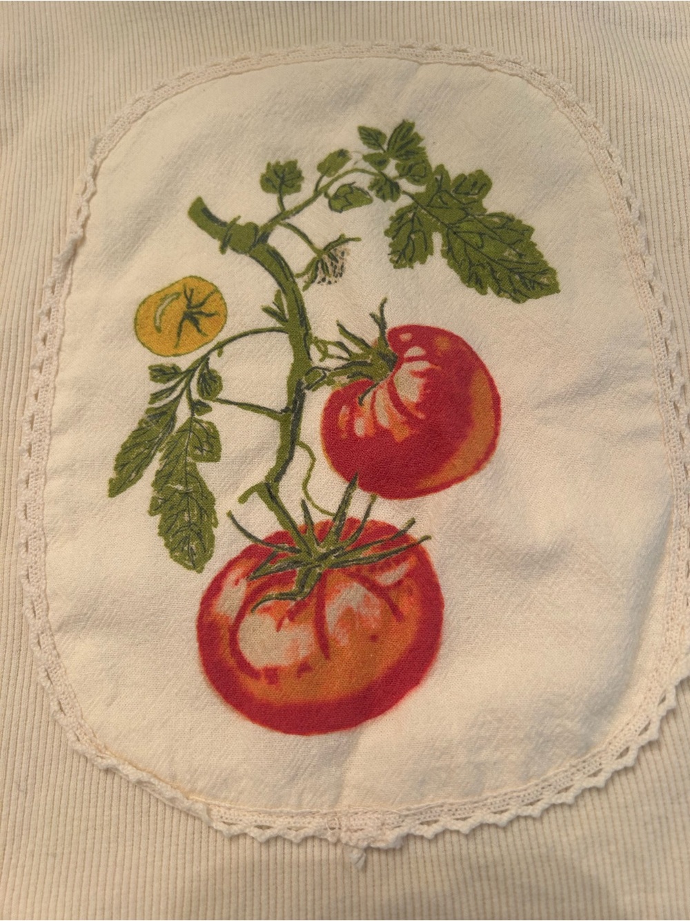 Garden Tank, Tomatoes Cream - Picture 8 of 11